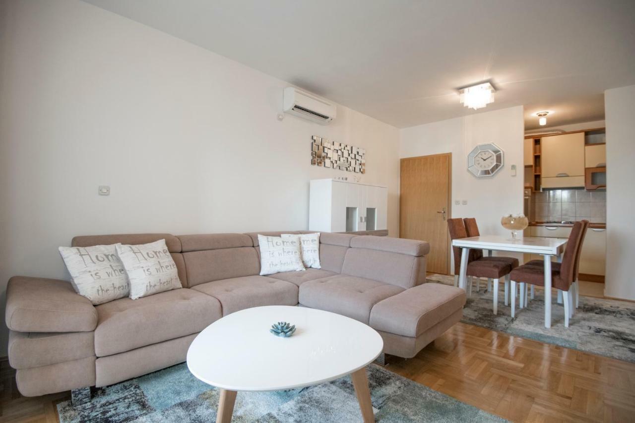 Comfortable Cozy Beach Apartment سبليت المظهر الخارجي الصورة